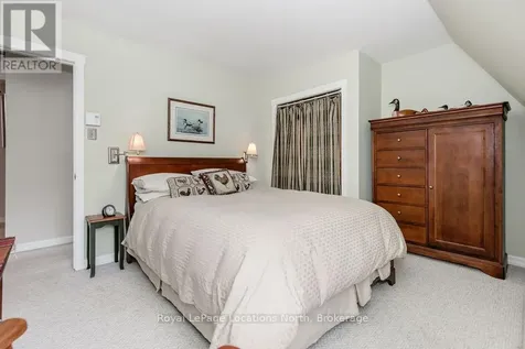 112 Escarpment Crescent Collingwood ON L9Y 5B4