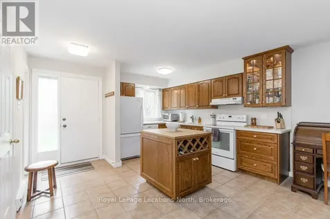 112 Escarpment Crescent Collingwood ON L9Y 5B4