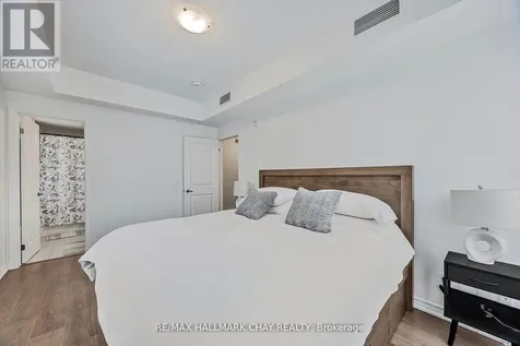 5 Spooner Crescent Collingwood ON L9Y 1T3