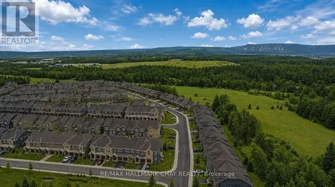 5 Spooner Crescent Collingwood ON L9Y 1T3