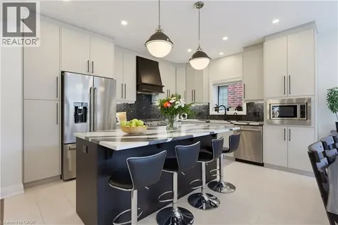 647 Blair Creek Drive Kitchener ON N2P 0E7