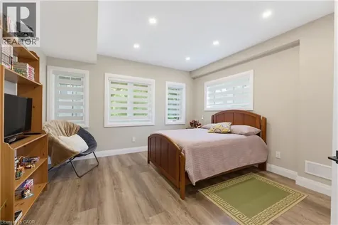 647 Blair Creek Drive Kitchener ON N2P 0E7
