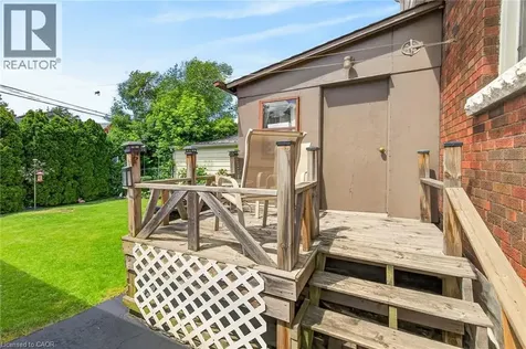 20 Cameron Avenue South Hamilton ON L8K 2W8