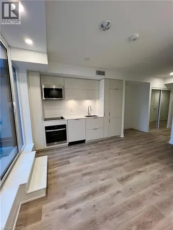 370 Martha Street Burlington ON L7R 0G9