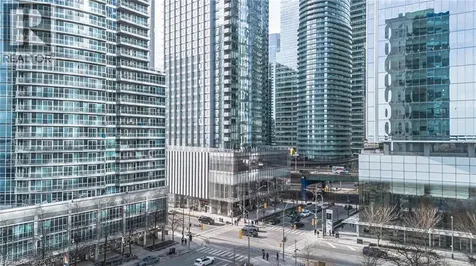 10 York Street Toronto ON M5J 0E1