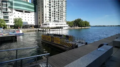 10 York Street Toronto ON M5J 0E1