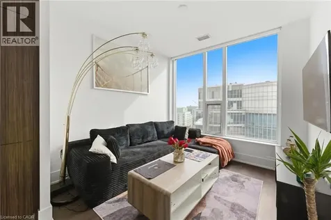 10 York Street Toronto ON M5J 0E1