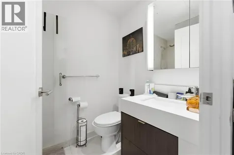 10 York Street Toronto ON M5J 0E1