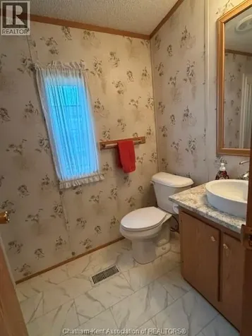 137 Dunkirk Drive Chatham ON N7L 5J5