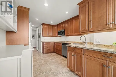 3580 Rivergate Way Ottawa ON K1V 1V5