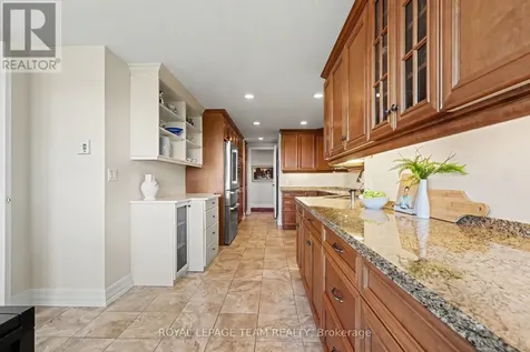 3580 Rivergate Way Ottawa ON K1V 1V5