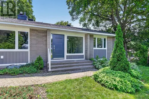 1054 Chelsea Drive Ottawa ON K1K 0M8