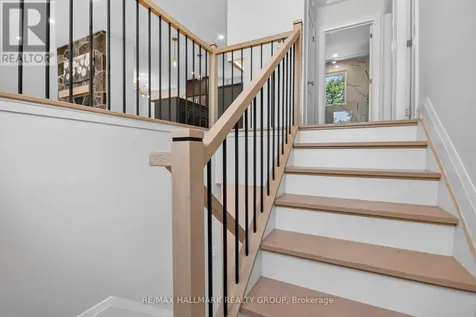 1054 Chelsea Drive Ottawa ON K1K 0M8