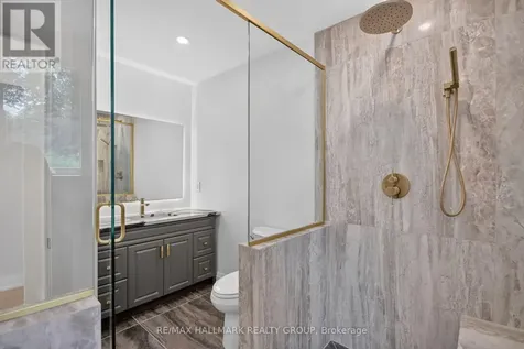 1054 Chelsea Drive Ottawa ON K1K 0M8