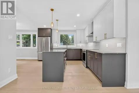 1054 Chelsea Drive Ottawa ON K1K 0M8