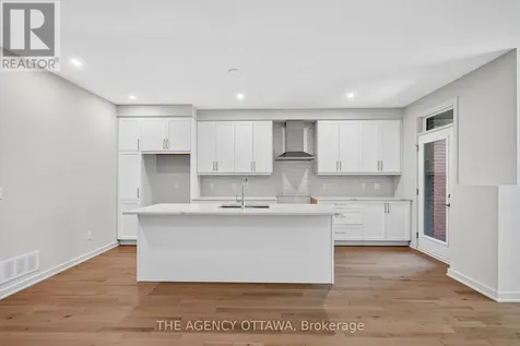 1005 Kitigan Grove Ottawa ON K2K 0M9