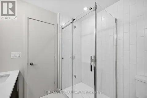 1005 Kitigan Grove Ottawa ON K2K 0M9