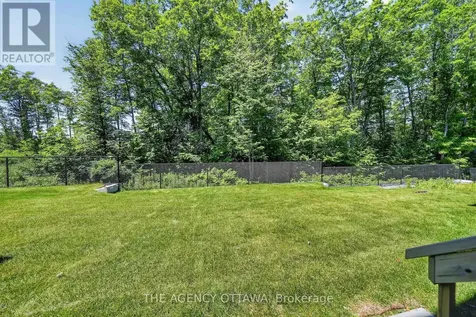 1005 Kitigan Grove Ottawa ON K2K 0M9