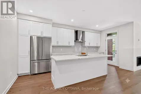 1005 Kitigan Grove Ottawa ON K2K 0M9