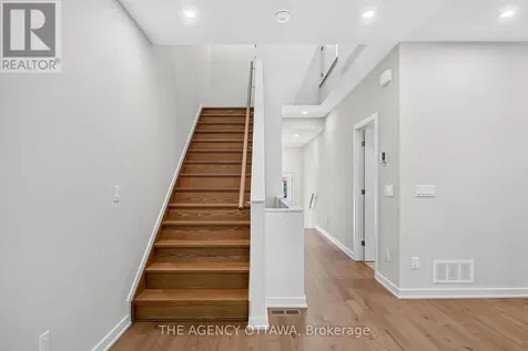 1005 Kitigan Grove Ottawa ON K2K 0M9