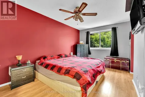 1810 Simard Drive Ottawa ON K1C 2P8