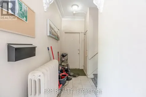 88 Maclaren Street Ottawa ON K2P 0K6