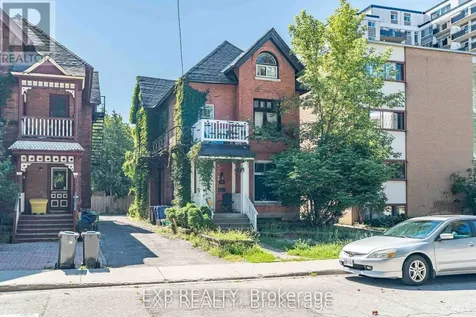 88 Maclaren Street Ottawa ON K2P 0K6