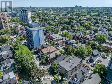 88 Maclaren Street Ottawa ON K2P 0K6