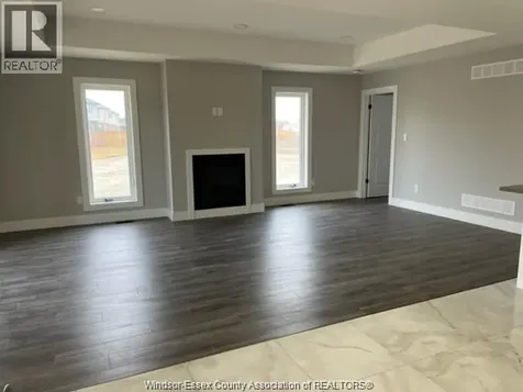 85 Bordeaux Place Chatham ON N7M 0S4