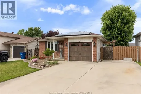 18 Azar Drive Tilbury ON N0P 2L0
