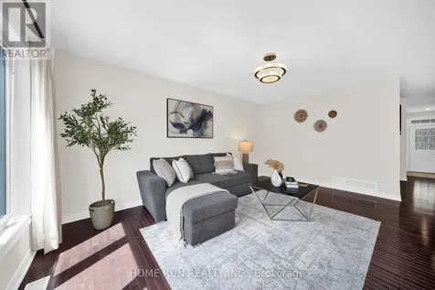 957 Messor Crescent Ottawa ON K2S 0P2