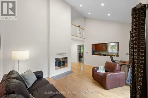 66 Parsons Ridge Road Ottawa ON K2L 2X4