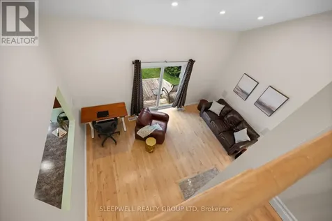 66 Parsons Ridge Road Ottawa ON K2L 2X4