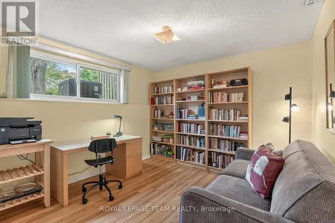402 Montfort Street Ottawa ON K1L 8G7