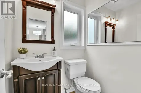 3557 Trappers Road Ottawa ON K1T 2R1