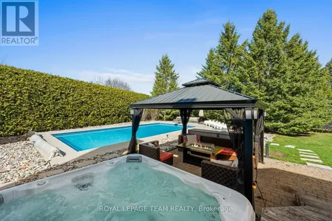 1342 Revell Drive Ottawa ON K4M 1K8