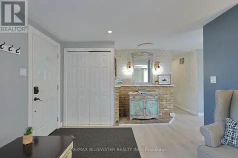 9897 Eric Street Lambton Shores ON N0M 2N0
