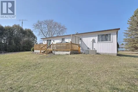 9897 Eric Street Lambton Shores ON N0M 2N0