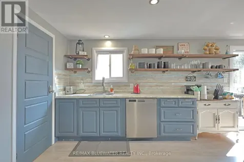 9897 Eric Street Lambton Shores ON N0M 2N0