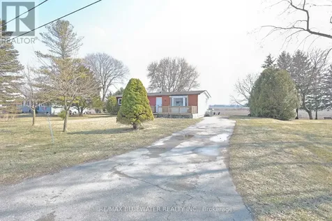 9897 Eric Street Lambton Shores ON N0M 2N0