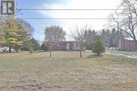 9897 Eric Street Lambton Shores ON N0M 2N0