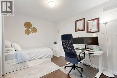 173 Raymond Road Ancaster ON L9K 0G9