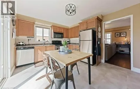 83 Osborn Avenue Brantford ON N3T 6R3
