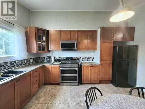 345 Pearl Street West Brockville ON K6V 4E4