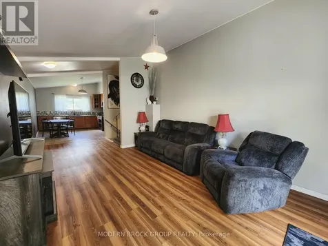 345 Pearl Street West Brockville ON K6V 4E4