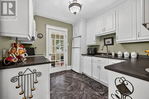 108 Bethune Street Brockville ON K6V 2E4