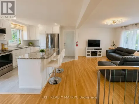 827 Edmond Street Hawkesbury ON K6A 3C6