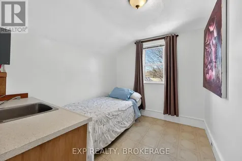 45 Main Street Gananoque ON K7G 2L8