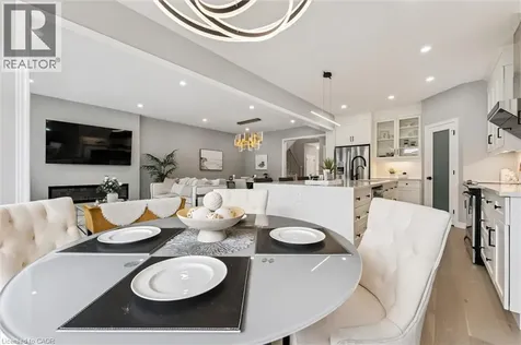 628 Florencedale Crescent Kitchener ON N2R 0N4