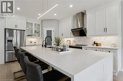 628 Florencedale Crescent Kitchener ON N2R 0N4